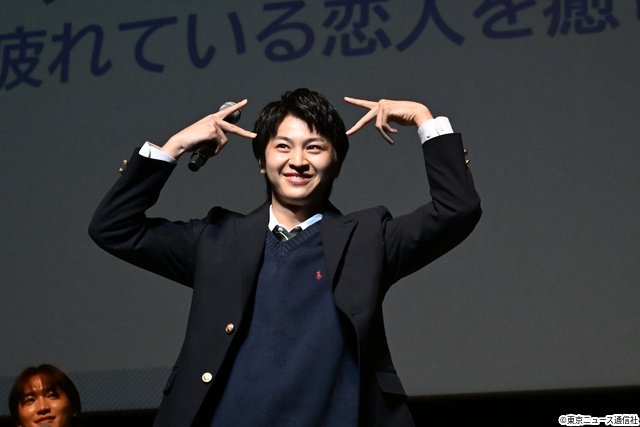 藤本洸大&簡秀吉ら「修仲」5人が制服姿で再集結! 笑い満載の同窓会でシーズン2をサプライズ発表