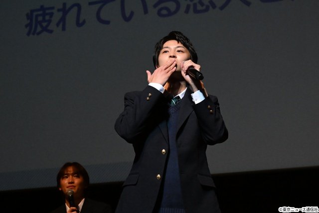 藤本洸大&簡秀吉ら「修仲」5人が制服姿で再集結! 笑い満載の同窓会でシーズン2をサプライズ発表