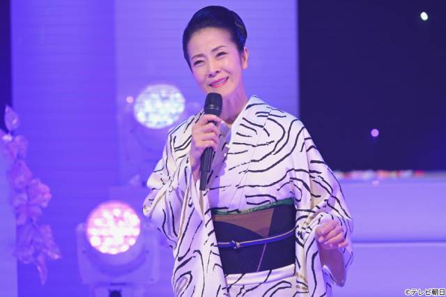 坂本冬美、島倉千代子の着物で「人生いろいろ」熱唱「昭和の名曲」で“ふるさとソング”特集