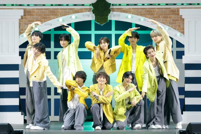 「EBiDAN THE LIVE 2026」超特急やM!LKらがEBiDANの原点に立ち返る“学園”をテーマに魅了