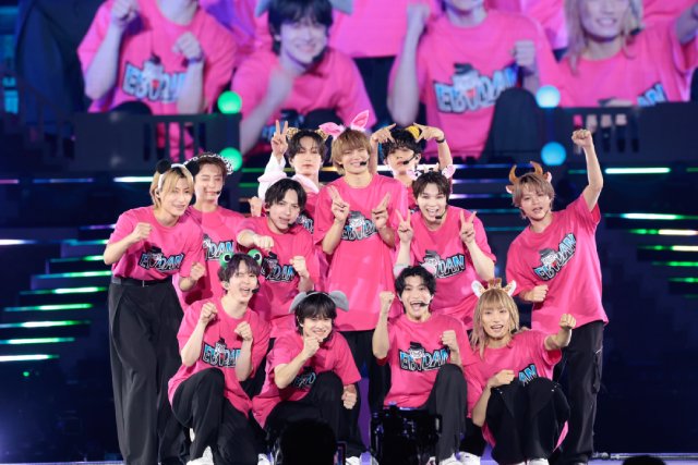 「EBiDAN THE LIVE 2026」超特急やM!LKらがEBiDANの原点に立ち返る“学園”をテーマに魅了