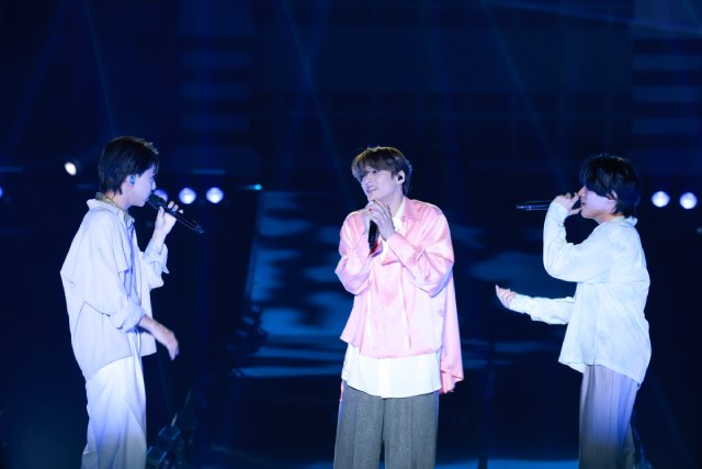 「EBiDAN THE LIVE 2026」超特急やM!LKらがEBiDANの原点に立ち返る“学園”をテーマに魅了