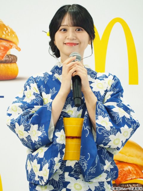 M!LK・塩﨑太智＆＝LOVE・佐々木舞香、月見シリーズ35周年を祝福「早く食べていただきたい」