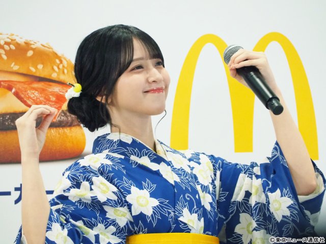 M!LK・塩﨑太智＆＝LOVE・佐々木舞香、月見シリーズ35周年を祝福「早く食べていただきたい」