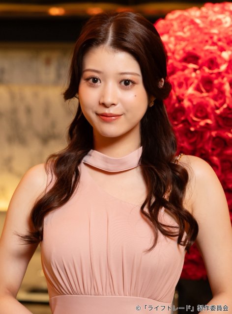 “キャバ嬢”馬場ふみか×“主婦”真木よう子の人生が入れ替わる！「ライフトレード」実写化