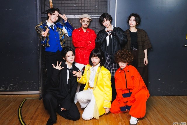 FRUITS ZIPPERが男装&ものまね!?「NEW KAWAIIってしてよ?フェス」舞台裏に密着