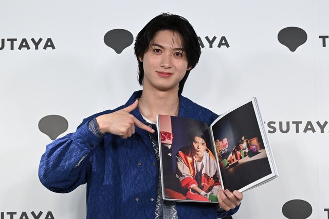大人と子ども両方の魅力が詰まった初写真集に “テニミュ”跡部役・石川志泉、会見リポート
