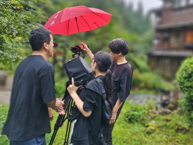 「秘湯ロマン」「よじごじDays」……大好きな旅と番組について「あかりサーチ、一本!」第19回