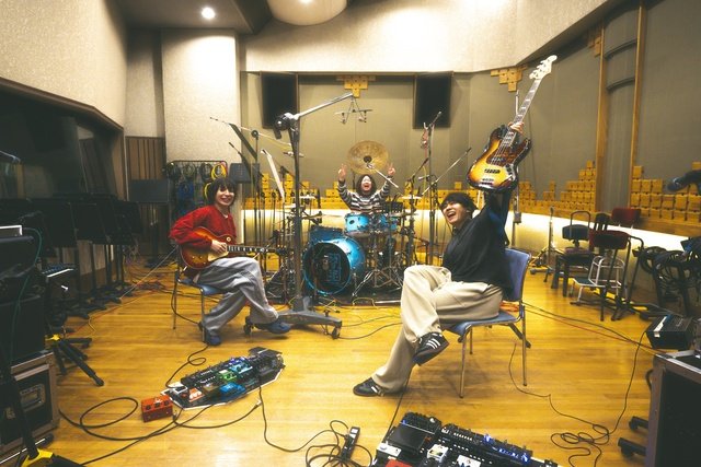 超特急、IMP.出演「バズリズム LIVE 2026」Lienelら追加発表で全ラインナップ確定