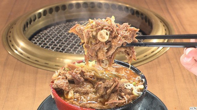 髙地優吾、高橋成美が「オモウマい店」で “A5部隊総司令官”の焼肉店＆無休60年超の女将に驚き