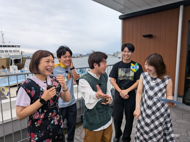 「昼までダラット」井上裕介と椿鬼奴が静岡・清水で巨大寿司や冷凍マグロに仰天