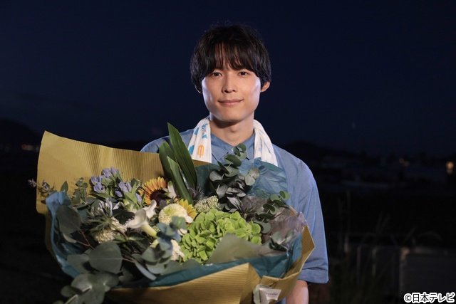 松村北斗&岡崎紗絵、最後は2人のシーンで撮了「告白-25年目の秘密-」完結へ