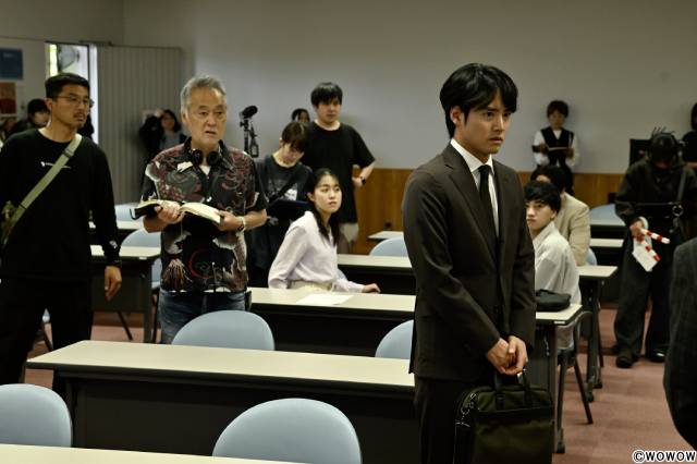香取慎吾×赤楚衛二「虚ろな十字架」撮影現場に密着 重厚な現場の空気と役づくりに迫る