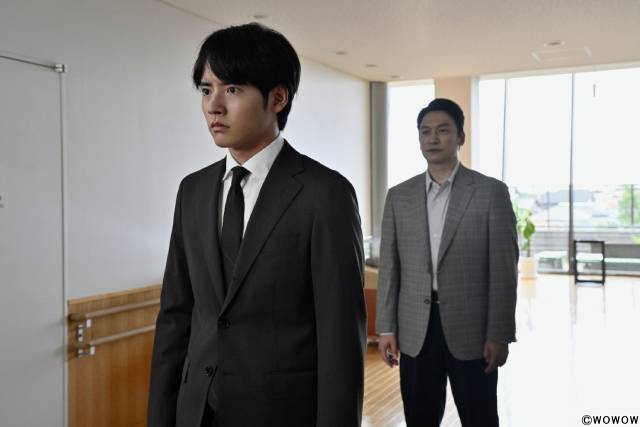 香取慎吾×赤楚衛二「虚ろな十字架」撮影現場に密着 重厚な現場の空気と役づくりに迫る
