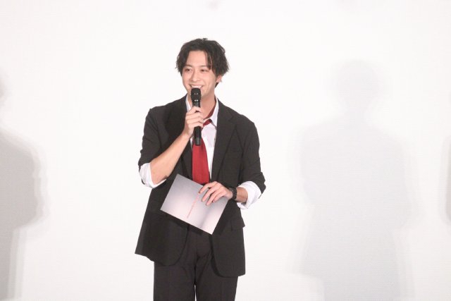 「キスは捜査のあとで」渡部秀&齋藤璃佑が“朝チュン”“不意打ちキス”など名シーンの裏話を告白!