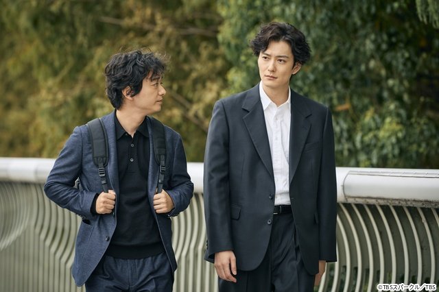 「田鎖ブラザーズ」謎の男を演じる飯尾和樹が明かす舞台裏「もし自分が同じ立場だったら……」