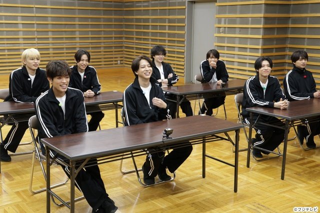 「タイムレスマン」timeleszメンバー8人の活躍を褒めまくる“褒賞会”を実施!?