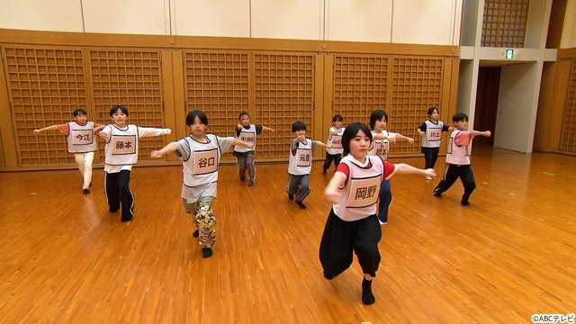 元重瑛翔、岡野すこやから関西ジュニア10名が“チアダンス”に挑戦！　厳しい指導に思わず涙