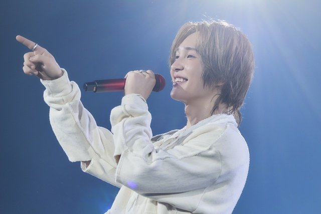ONEW、ファンの声を力に変えて「ONEW THE LIVE : Q」で挑んだ新たな姿