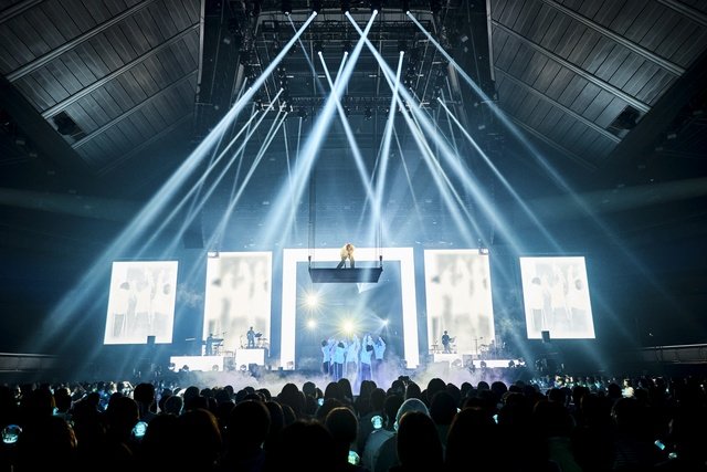 ONEW、ファンの声を力に変えて「ONEW THE LIVE : Q」で挑んだ新たな姿