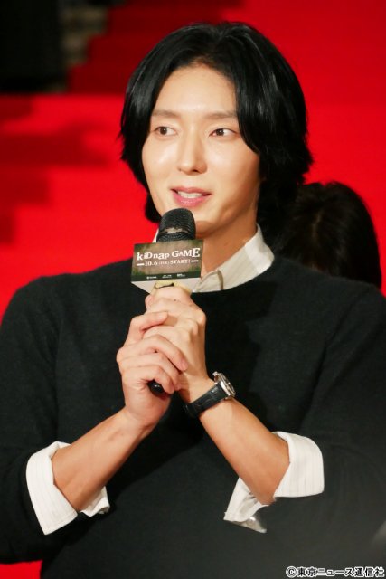 坂口健太郎主演「kiDnap GAME」主要キャストが集結 7言語飛び交う異例の舞台あいさつ