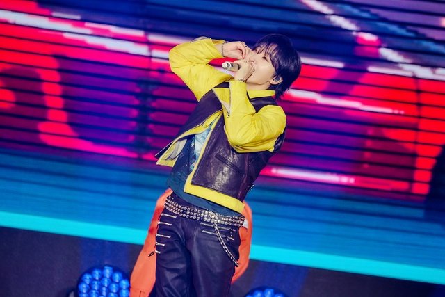 SUPER JUNIOR-D&E、日本初のファンパーティーで笑って歌って大騒ぎ! シンドンもサプライズ登場