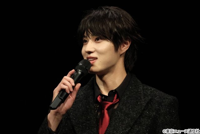 岩本照、中川大志ら「真田十勇士」キャスト14人が集結! 湘南乃風もサプライズ登場