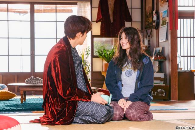 「メリーベリーラブ」ユビン(チ・チャンウク)と夏凛(今田美桜)同居“10か条のルール”で急接近!?