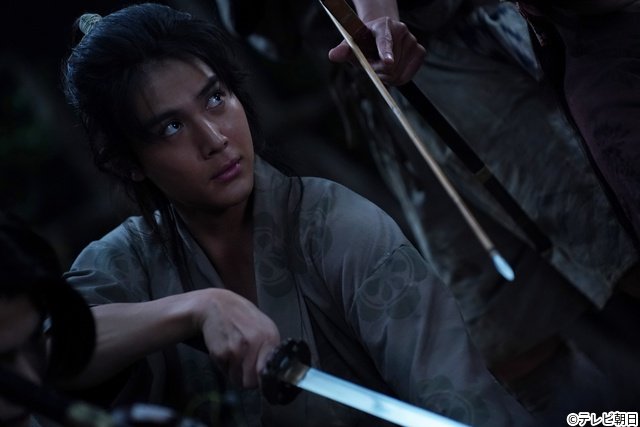 「真田十勇士」第1話で佐助(岩本照)の運命を変える悲劇!? 勝村政信のカメオ出演も