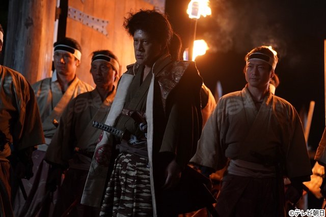 「真田十勇士」第2話で九度山脱出劇が始動 佐助(岩本照)らを襲う残酷な運命とは