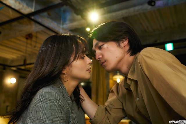 “悪い男”鯖崎（松田元太）ついに陥落!?「はだかんぼうたち」第5話　桃（加藤ローサ）と激甘展開