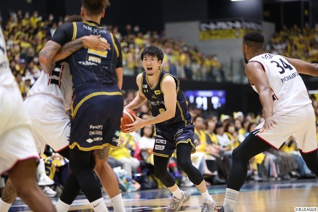 比江島慎、富樫勇樹、西田優大――ただいま熱戦中! 新生Bリーグの“仕事人”=マイスター・6選