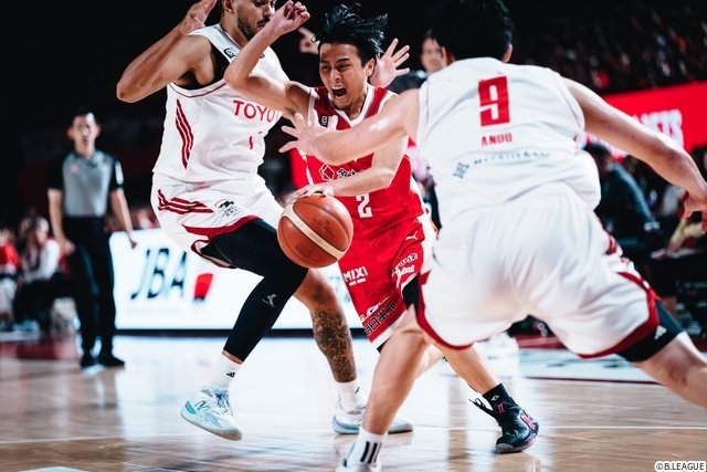 比江島慎、富樫勇樹、西田優大――ただいま熱戦中! 新生Bリーグの“仕事人”=マイスター・6選