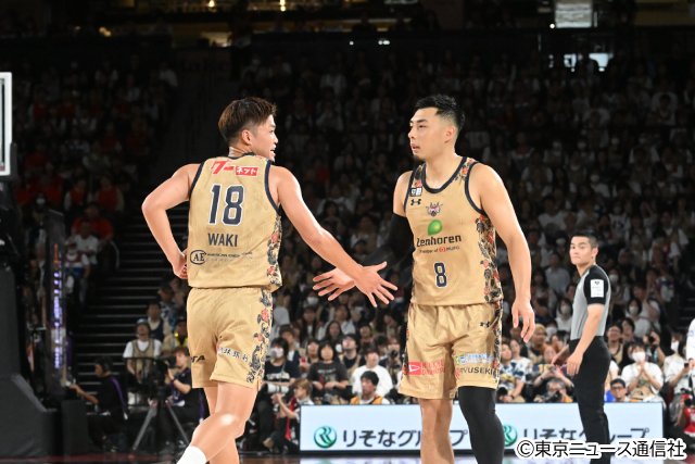 10年前の対戦再び! Bリーグ「シン・バスケ」開幕。「A東京×琉球」熱戦フォトレポート!