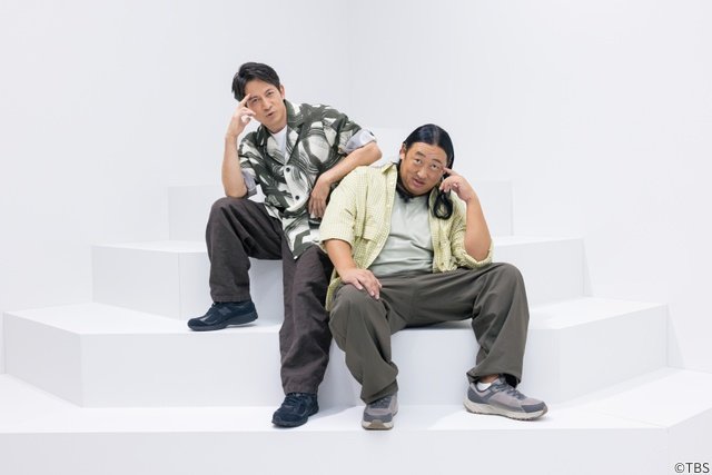岡田准一、“帰ってきた感”のTBS新番組 秋山竜次とは“大人の親友”、初回ゲストに二宮和也