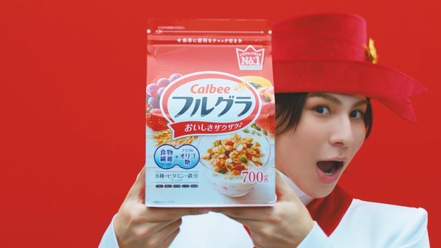 ラウール、初の単独TVCM出演!「フルグラ®︎の妖精」として“ママ”と“パパ”を応援