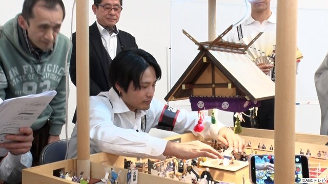 「リア突」全員で“紙相撲 リア突WEST.場所”を開催! 才能を開花させたメンバーは一体?