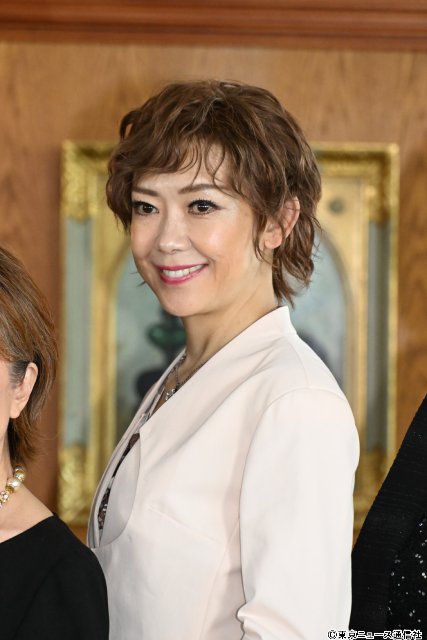 宝塚トップ男役OGら夢の祭典！　小柳ルミ子、妹分・黒木瞳へメッセージ「酔っぱらって……」