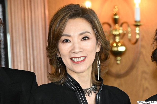 宝塚トップ男役OGら夢の祭典！　小柳ルミ子、妹分・黒木瞳へメッセージ「酔っぱらって……」