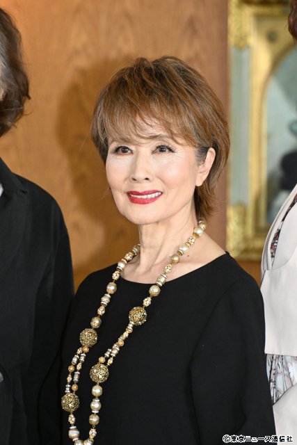 宝塚トップ男役OGら夢の祭典！　小柳ルミ子、妹分・黒木瞳へメッセージ「酔っぱらって……」